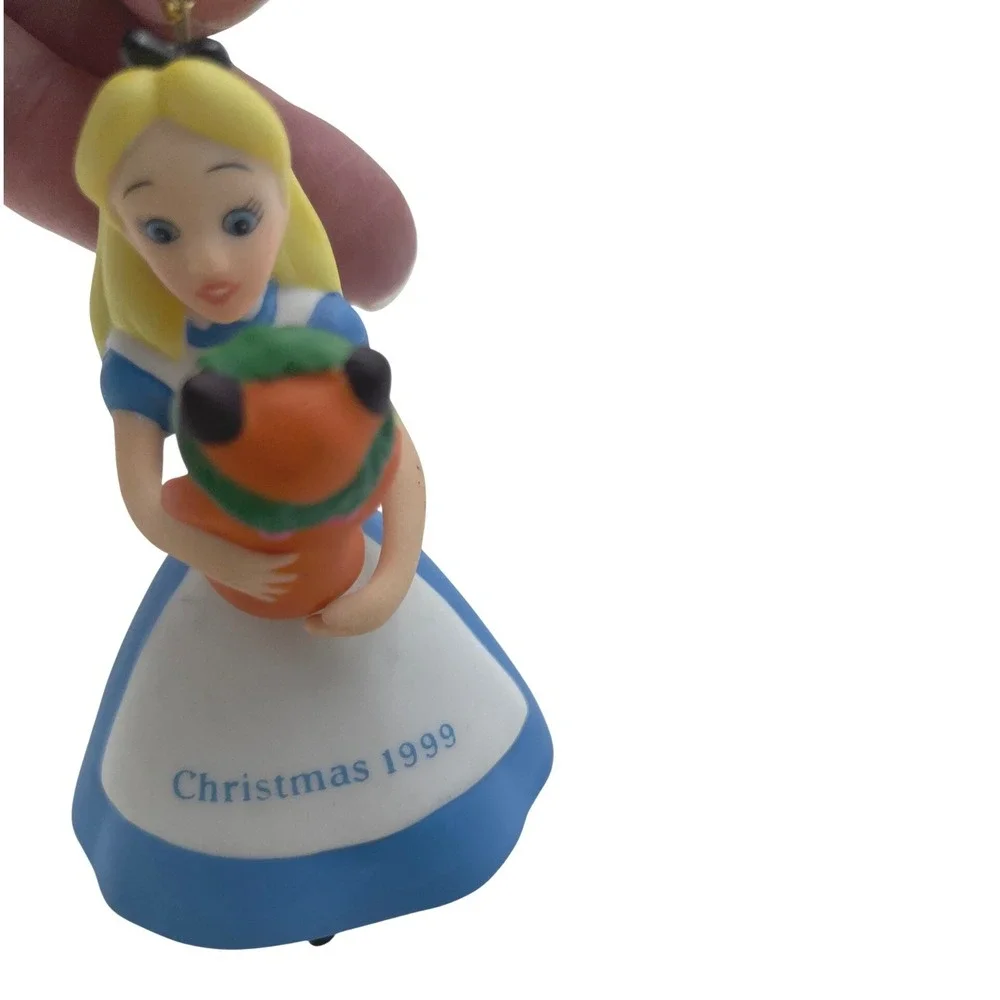 Disney alice wonderland